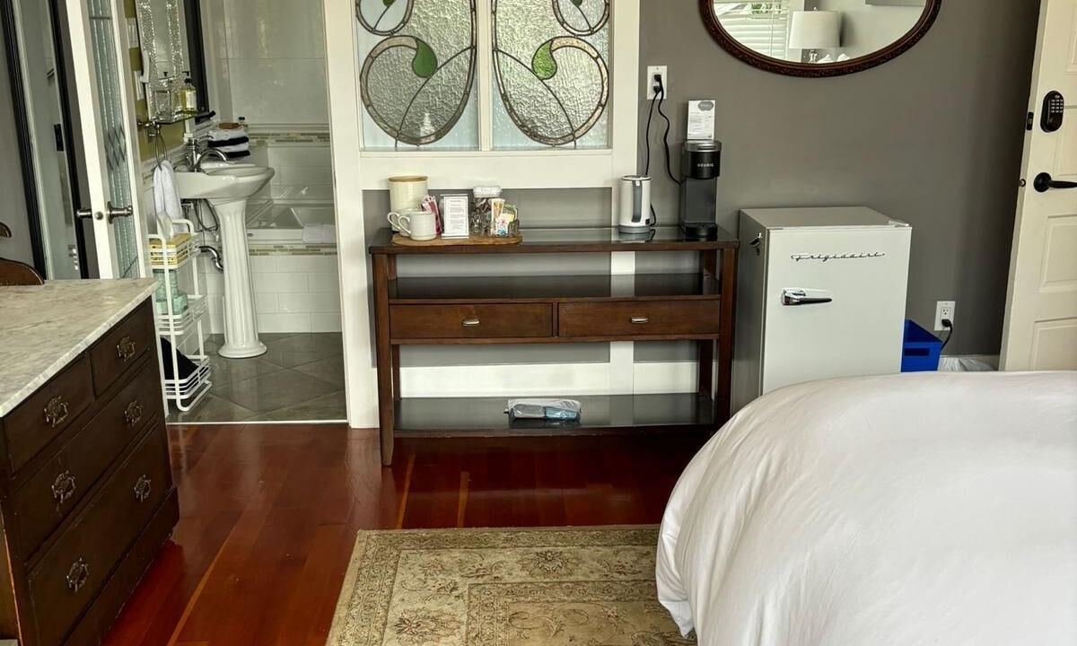 Photo of Bedroom in Grandview-Woodland