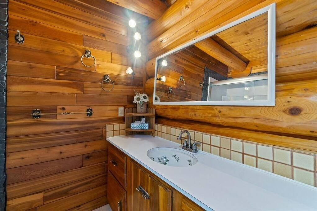 Photo of Bathroom in Magna bay