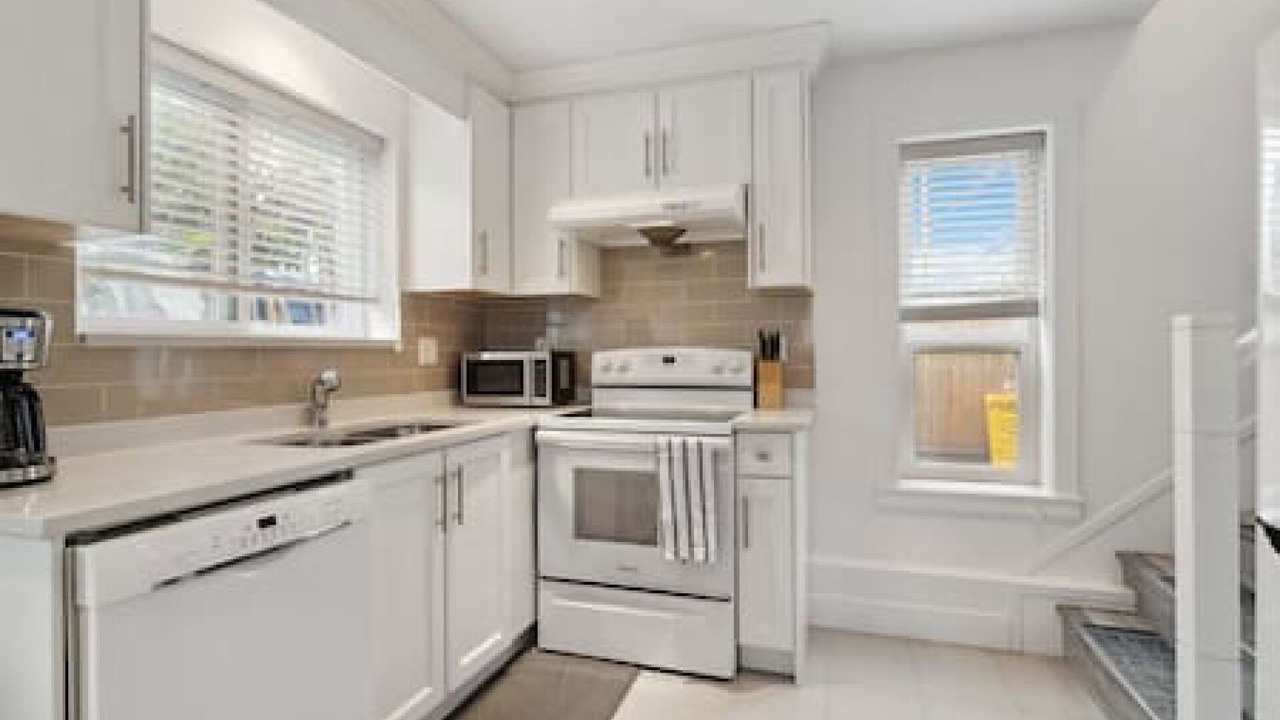 Photo of Kitchen in East Side