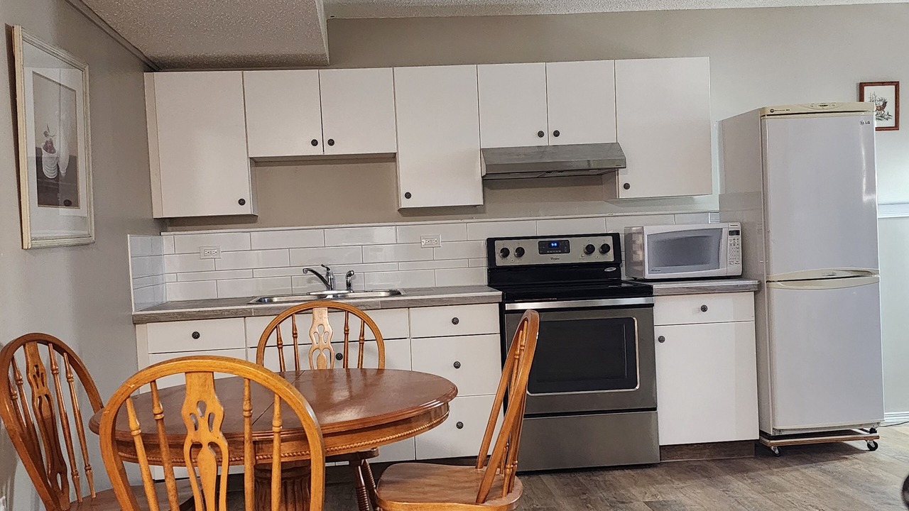 Photo of Kitchen in Grande Prairie