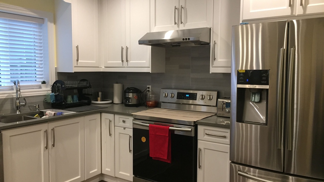 Photo of Kitchen in Arbutus Ridge