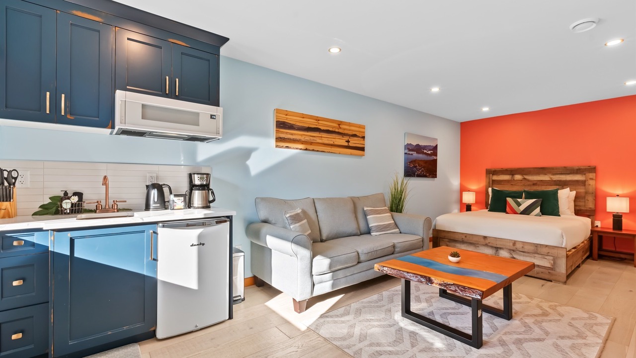 Photo of Bedroom in Ucluelet