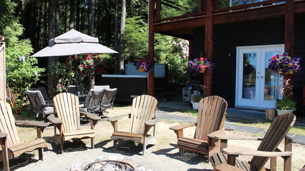Photo of Bedroom in Ucluelet