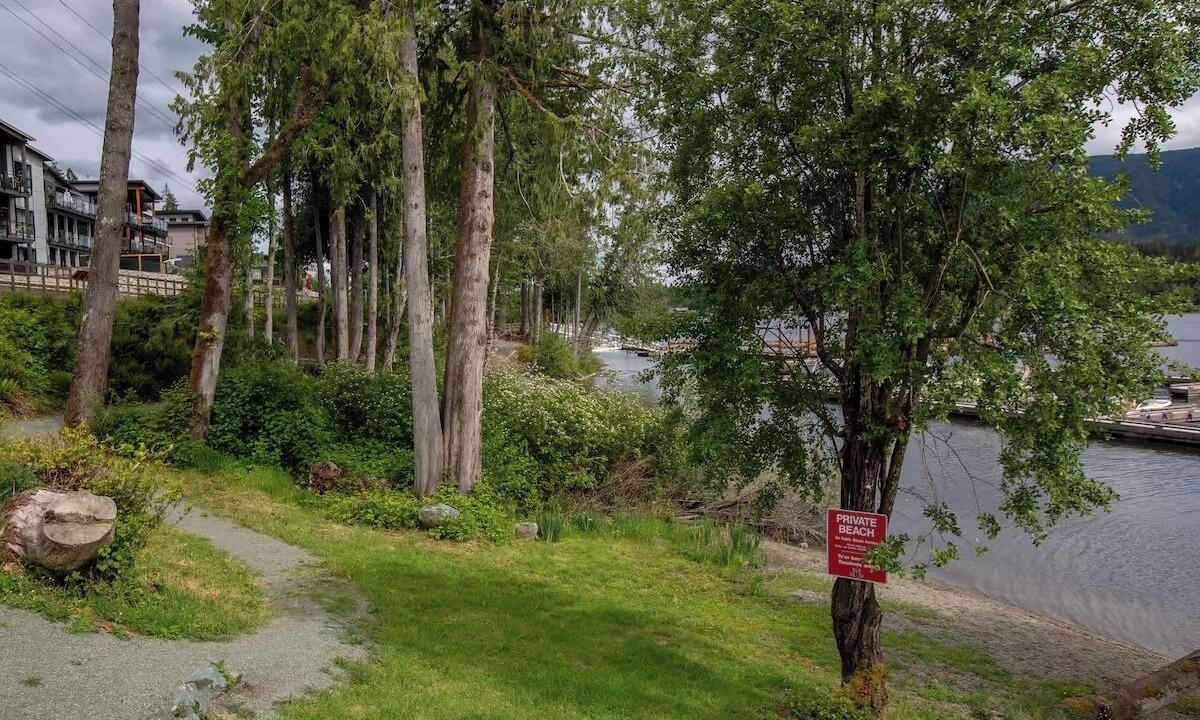 Photo of Outdoor in Youbou