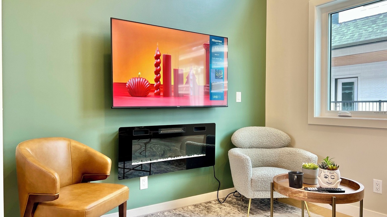 Photo of Livingroom in Harvie Heights