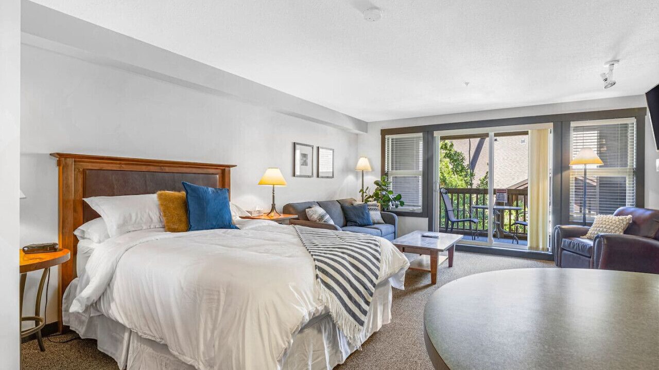 Photo of Bedroom in East Kootenay