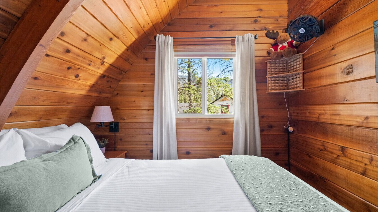 Photo of Bedroom in Windermere