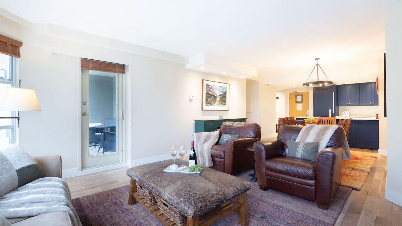 Photo of Livingroom in Whistler