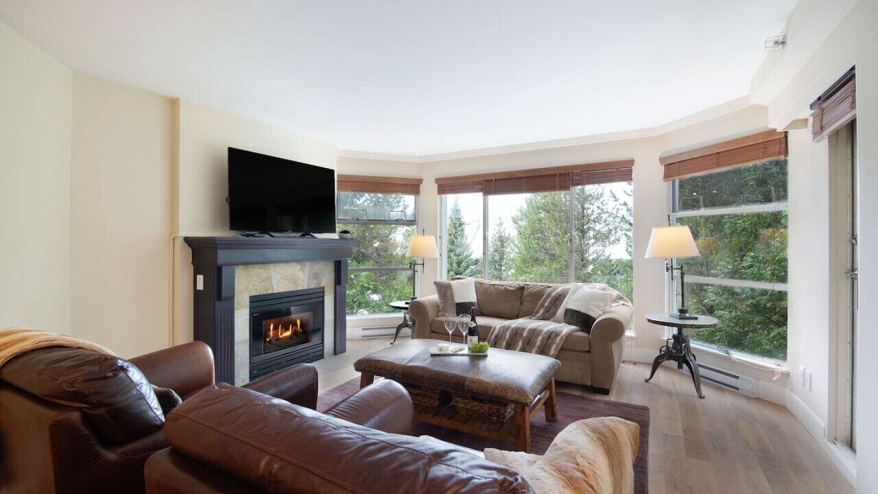 Photo of Livingroom in Whistler