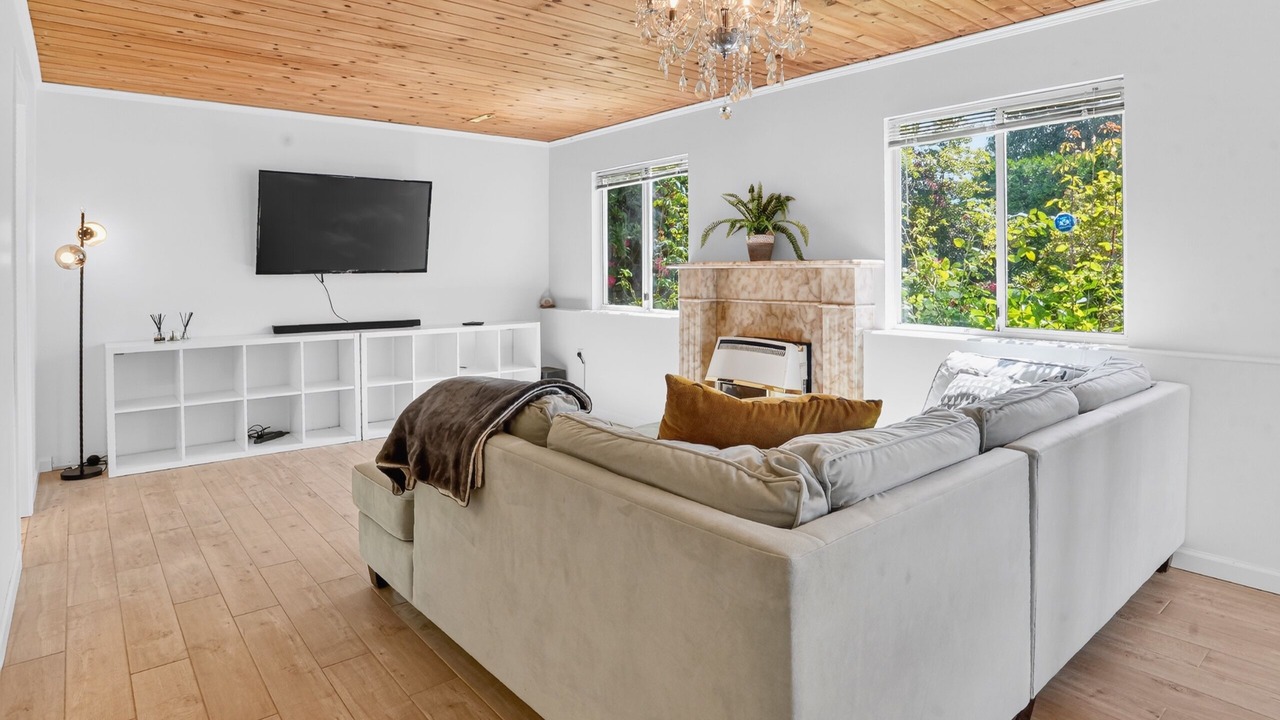 Photo of Livingroom in Upper Lonsdale