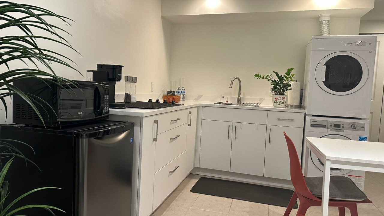 Photo of Kitchen in Arbutus Ridge