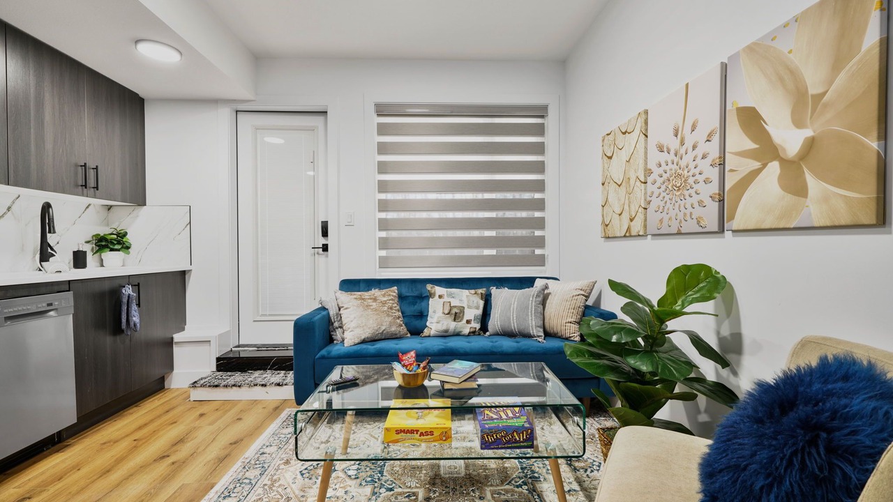 Photo of Livingroom in Northeast Edmonton