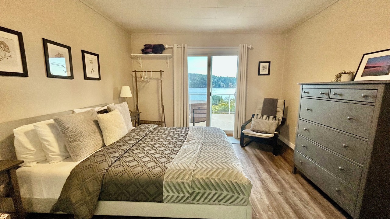 Photo of Bedroom in Sooke