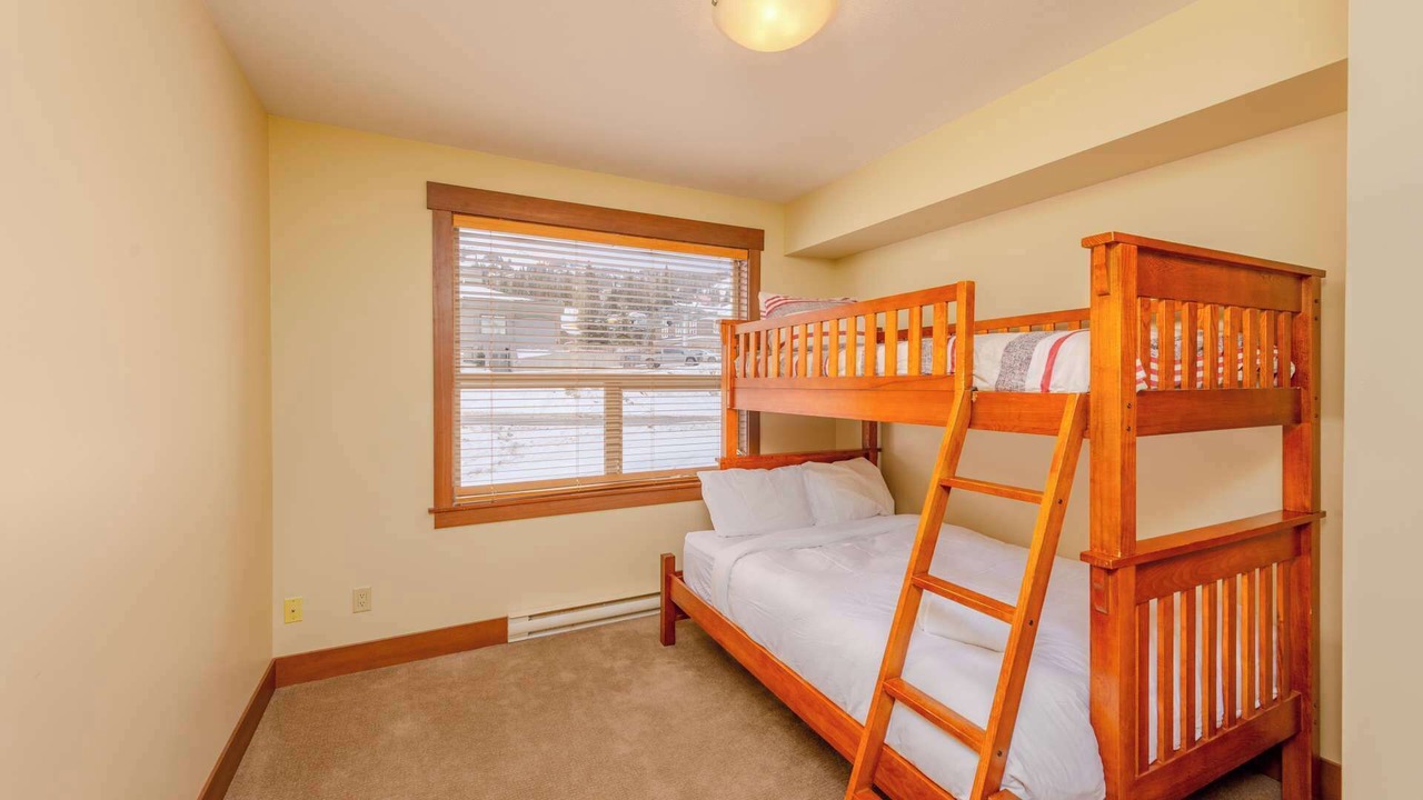 Photo of Bedroom in Big White Ski Resort