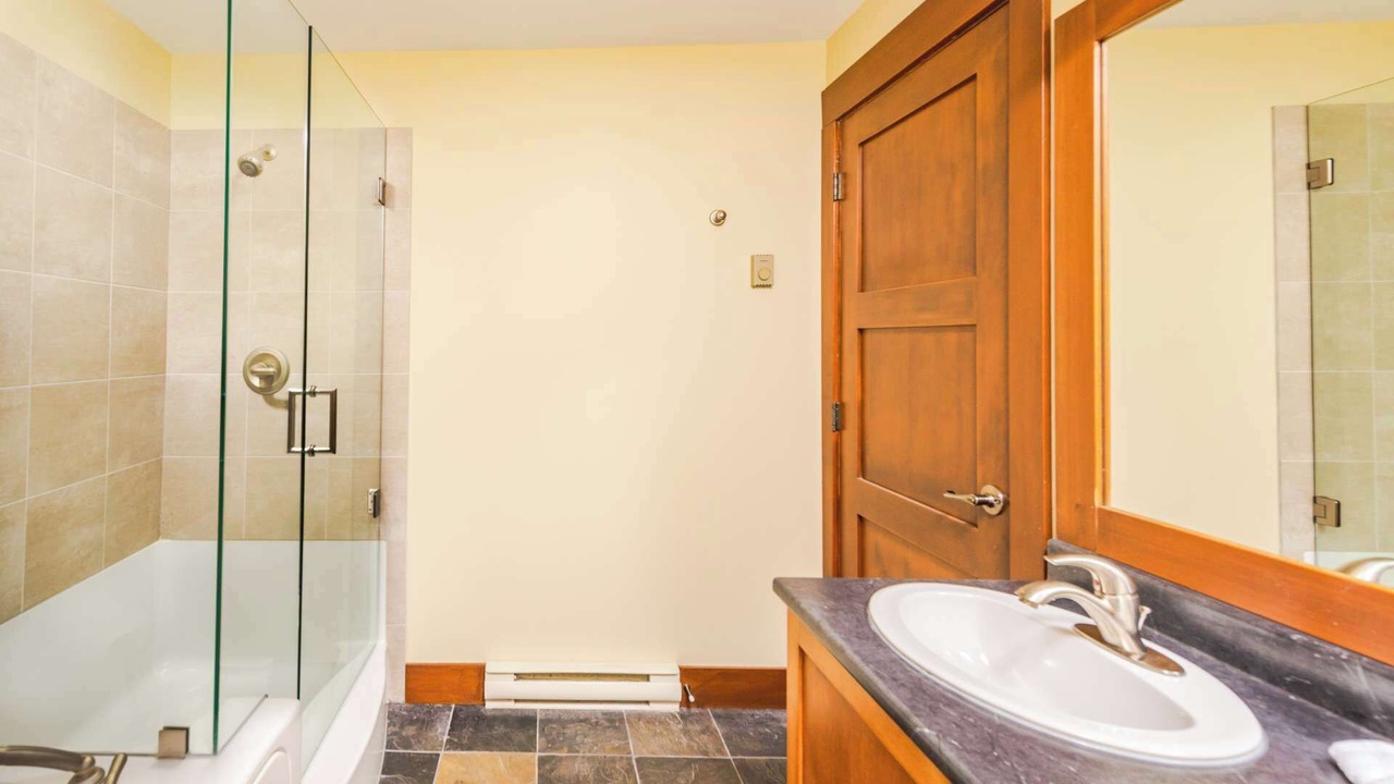 Photo of Bathroom in Big White Ski Resort