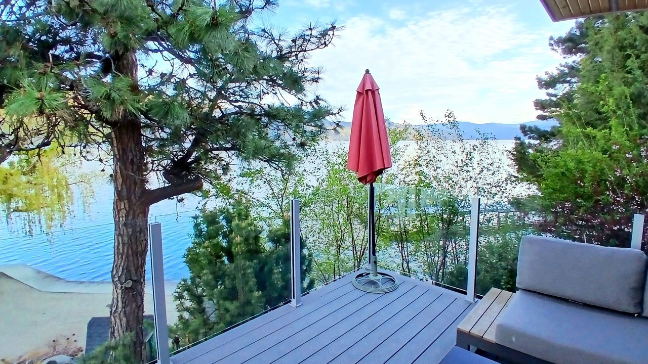 Photo of Patio Balcony in Central Okanagan