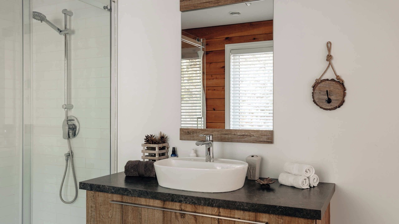 Photo of Bathroom in Chertsey