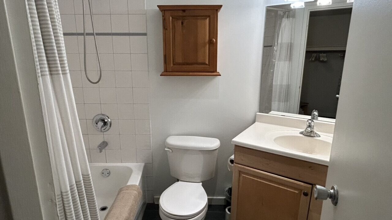 Photo of Bathroom in Nordic Estates