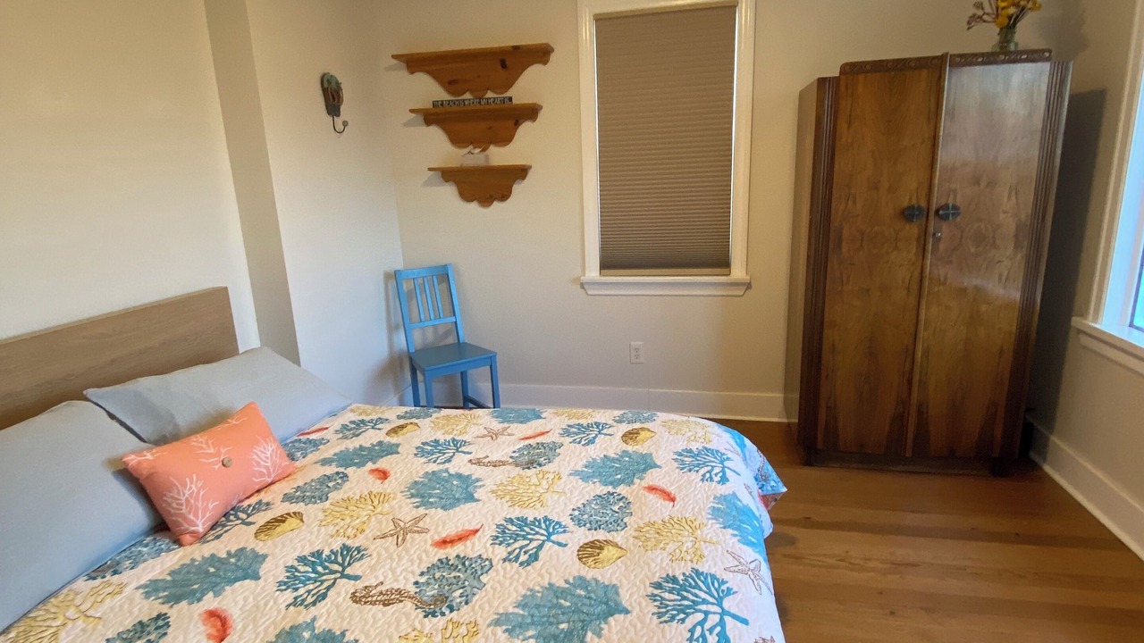 Photo of Bedroom in Campbell River