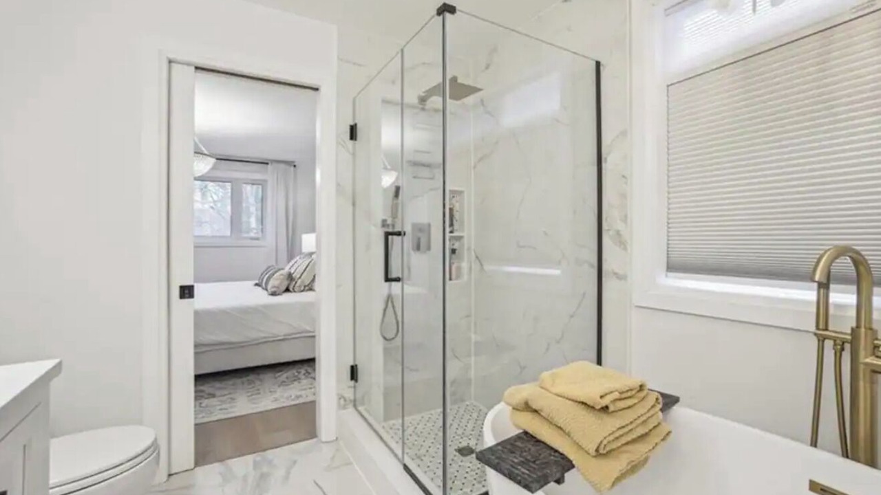 Photo of Bathroom in Wasaga Beach