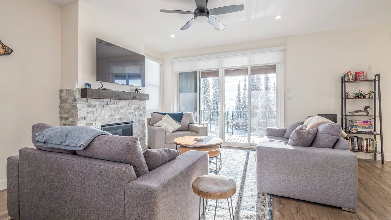 Photo of Bedroom in Silver Star Mountain