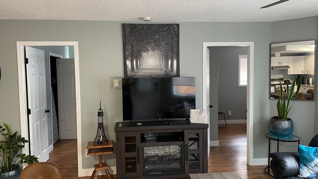 Photo of Livingroom in Saanich West