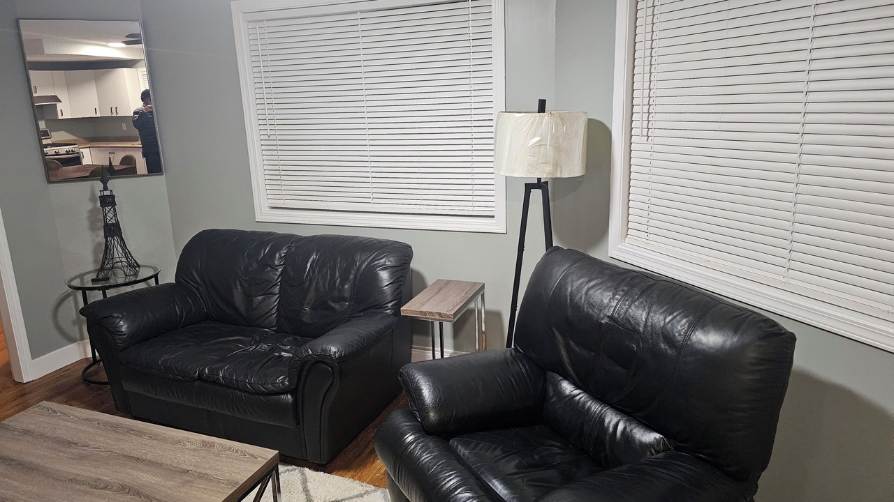 Photo of Livingroom in Saanich West