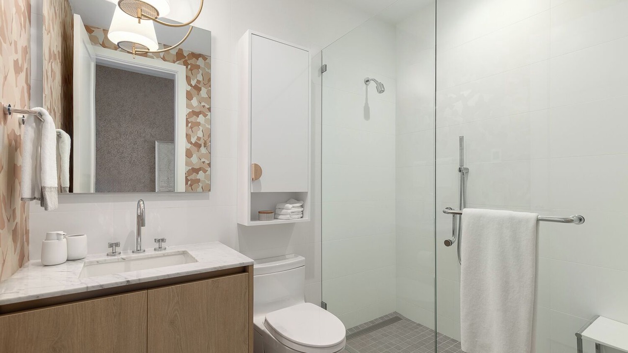 Photo of Bathroom in Inner Harbour