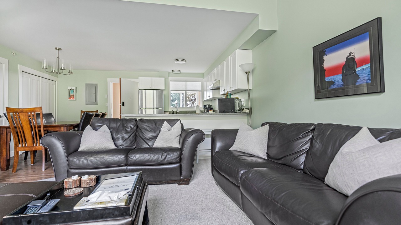 Photo of Livingroom in Silver Star Mountain