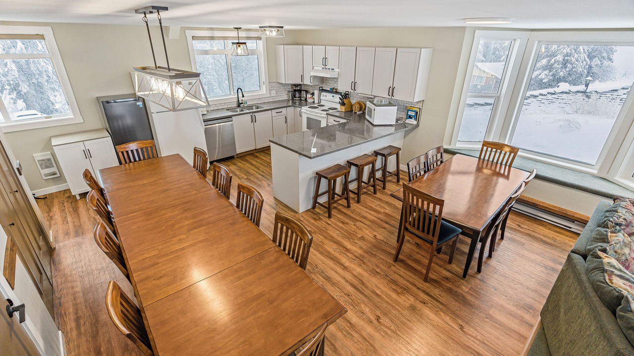 Photo of Kitchen in Silver Star Mountain
