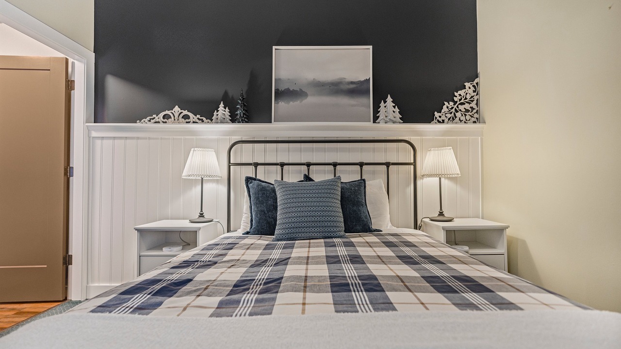 Photo of Bedroom in Silver Star Mountain