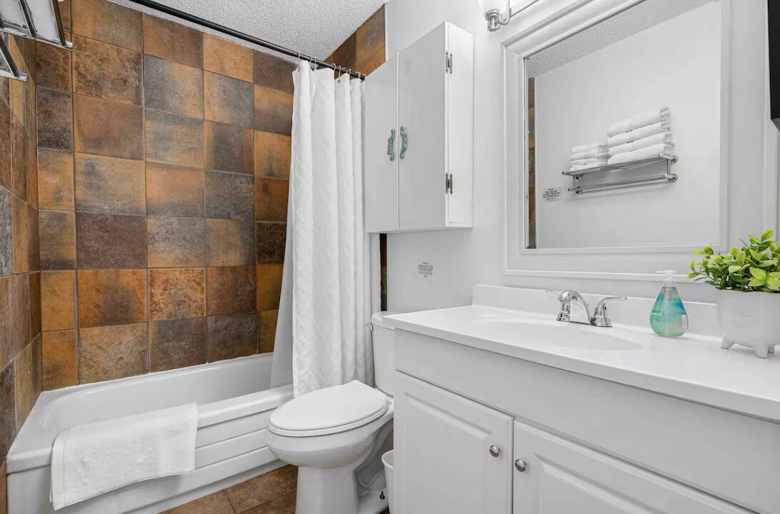 Photo of Bathroom in Cedarbrae