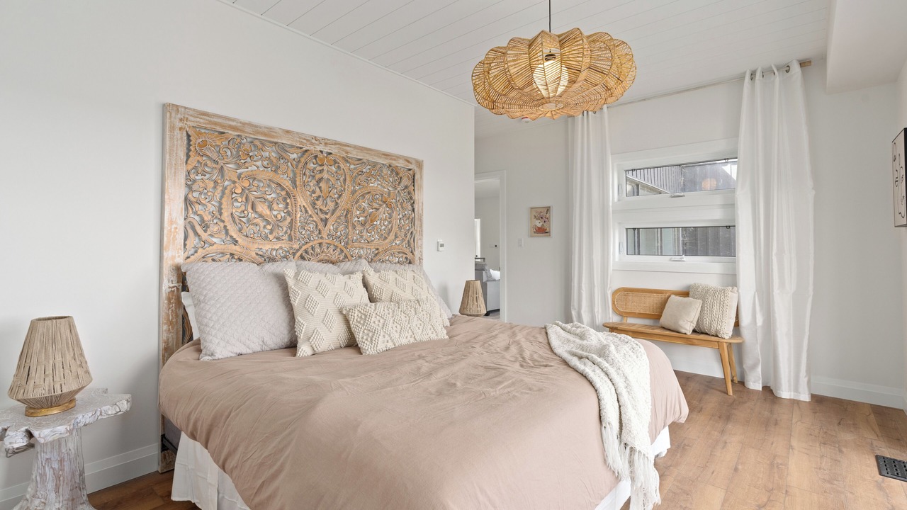 Photo of Bedroom in Waubaushene