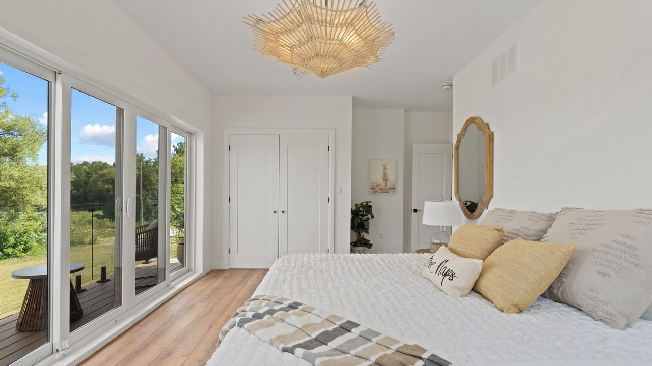 Photo of Bedroom in Waubaushene