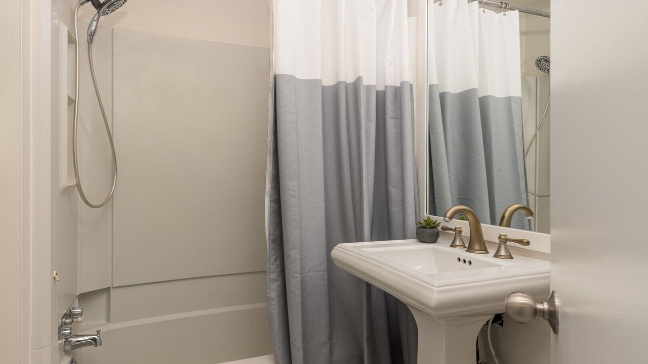 Photo of Bathroom in Whistler Creekside