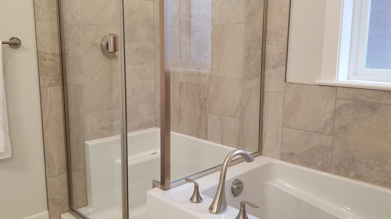 Photo of Bathroom in Osoyoos