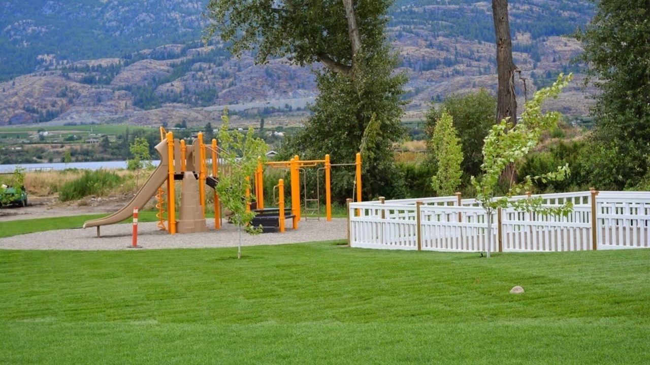 Photo of Others in Osoyoos
