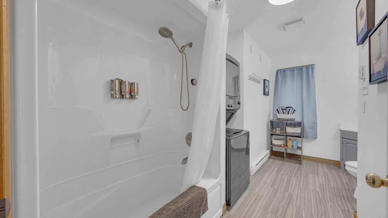 Photo of Bathroom in Clifton Royal