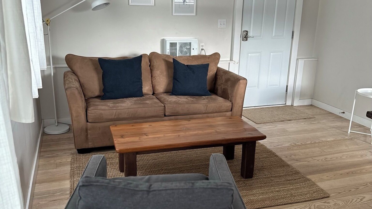 Photo of Livingroom in Port Renfrew