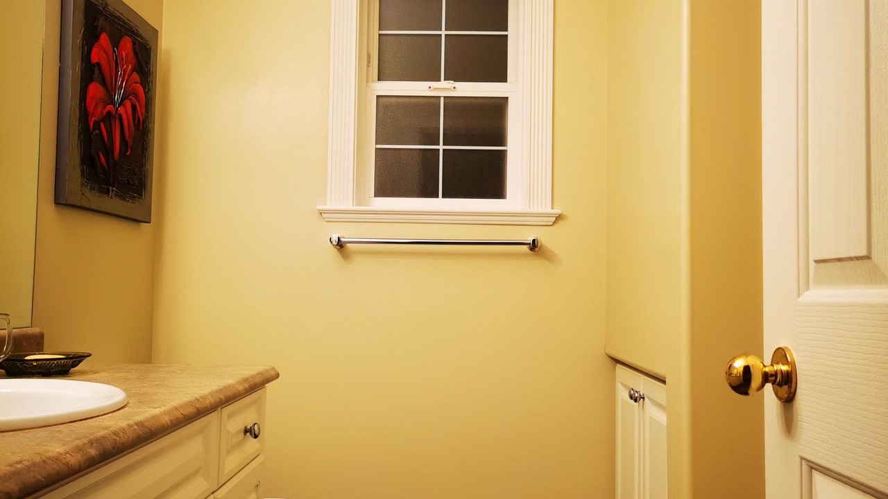 Photo of Bathroom in Cordova Bay
