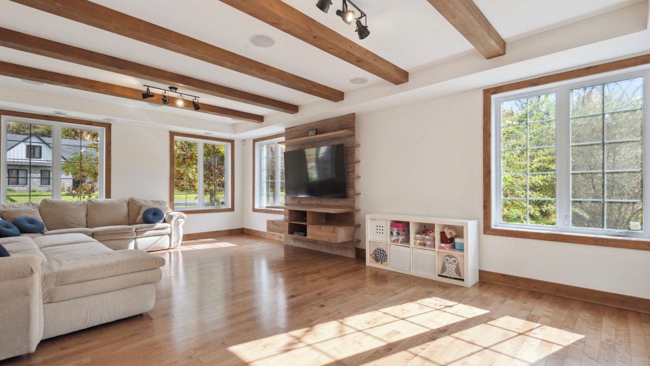 Photo of Livingroom in Cowansville