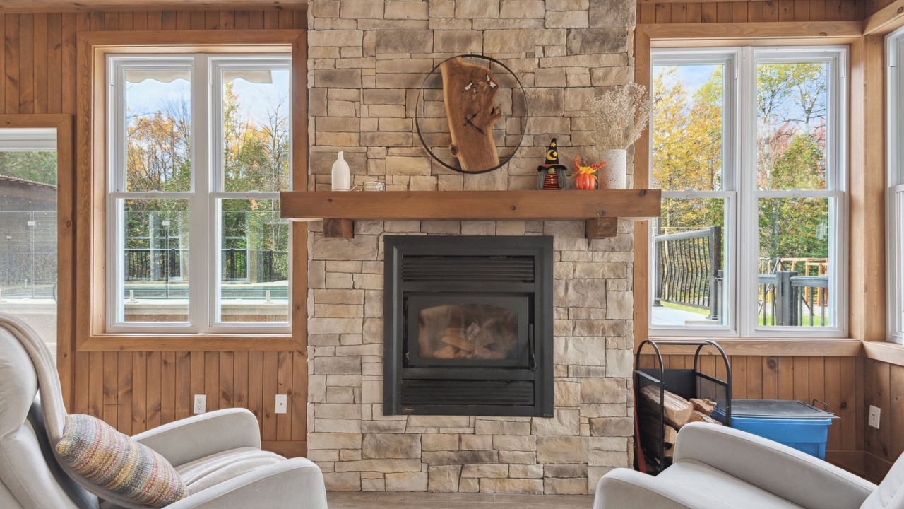 Photo of Livingroom in Cowansville