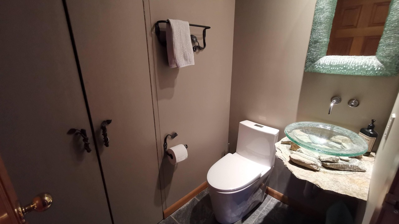 Photo of Bathroom in Nordic Estates