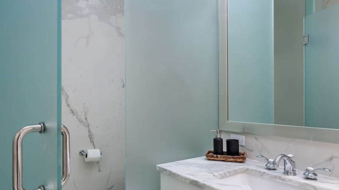Photo of Bathroom in Lower Lonsdale