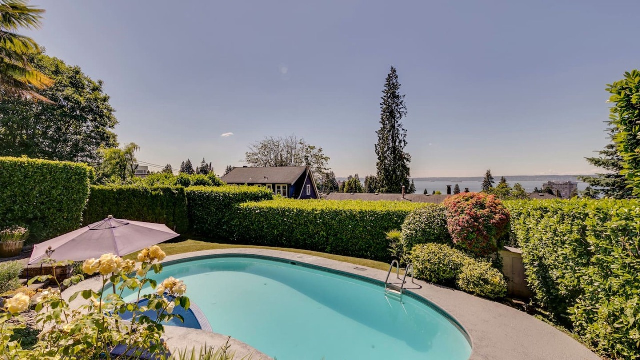 Photo of Outdoor in Dundarave