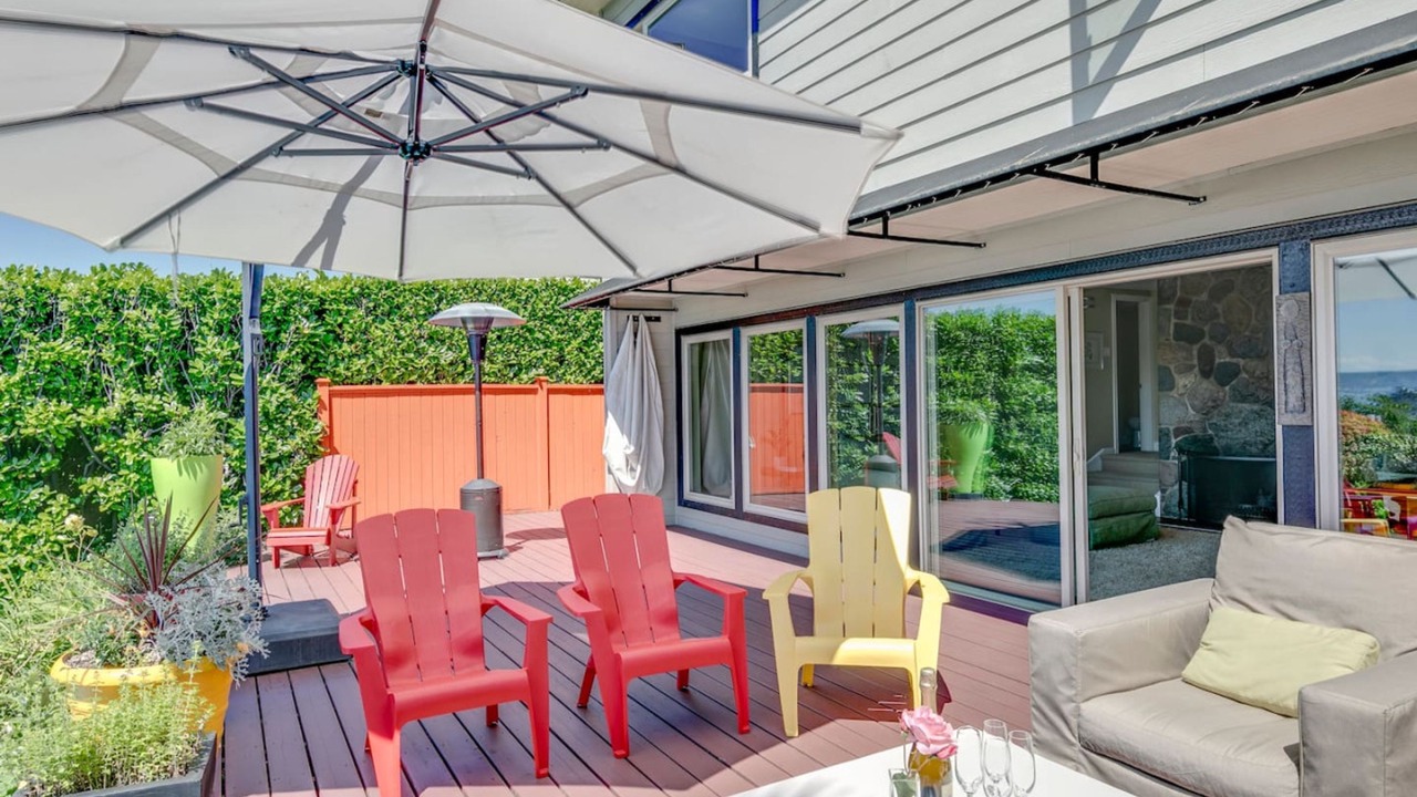 Photo of Patio Balcony in Dundarave