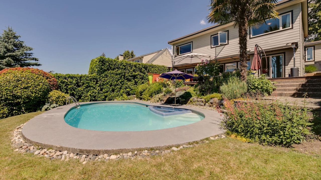 Photo of Outdoor in Dundarave