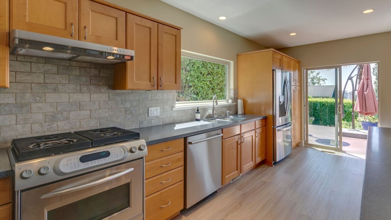 Photo of Kitchen in Dundarave