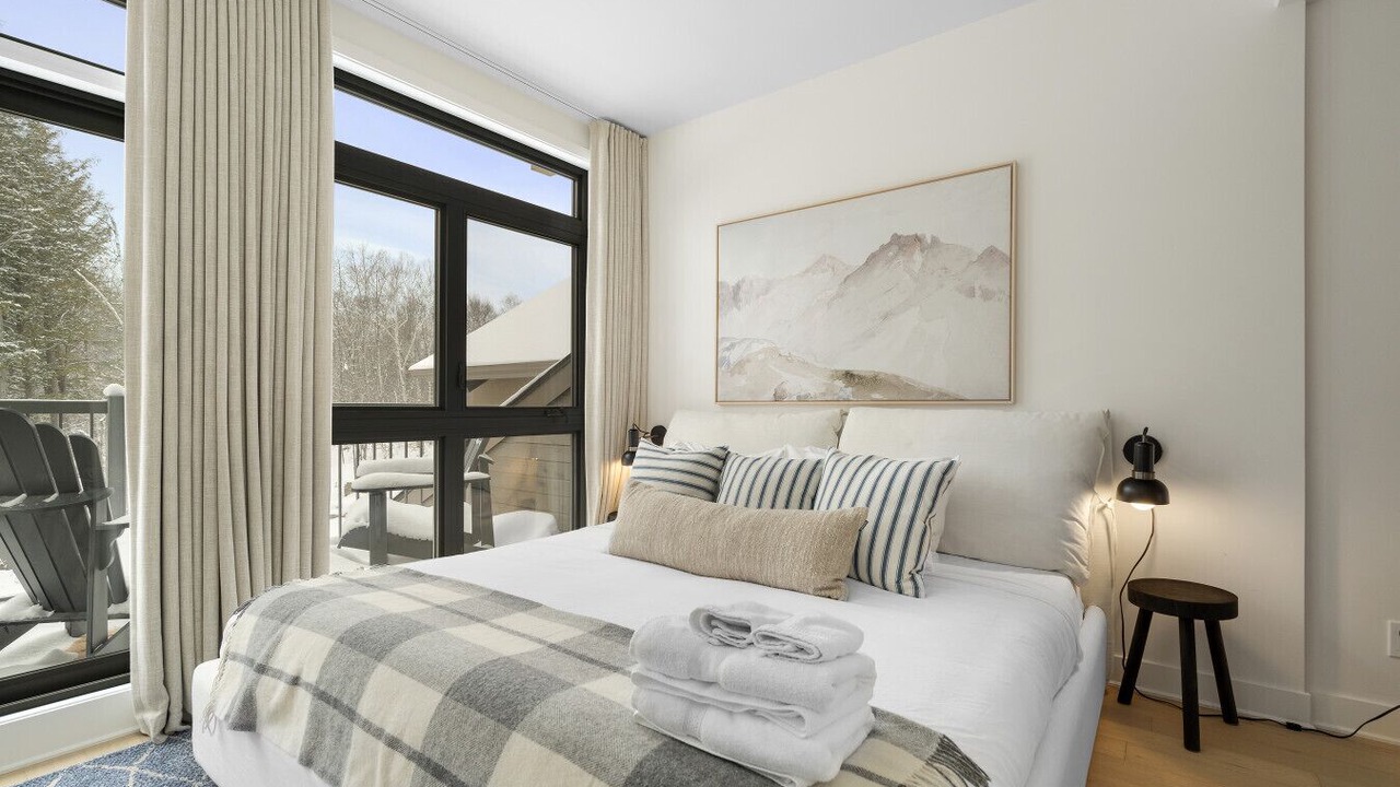 Photo of Bedroom in Mont-Tremblant
