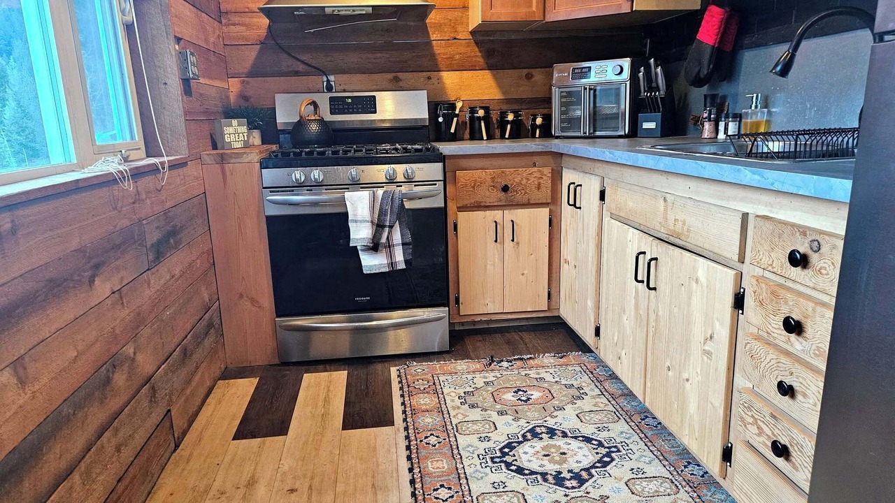 Photo of Kitchen in Armstrong